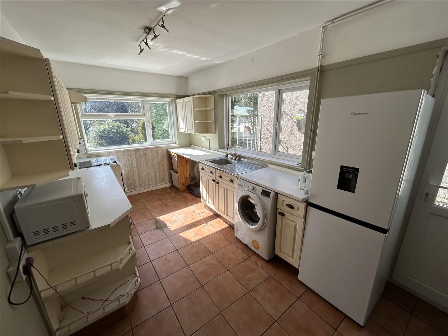 Pleasant Street, Morriston, Swansea, SA6 6HH